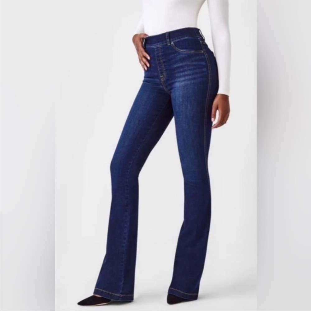 Spanx Flared Stretchy Pull On Jeans